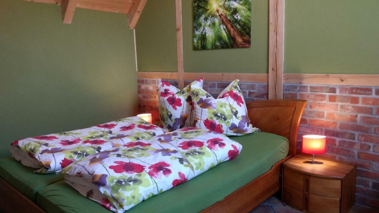 Ziegeleihof Inmitten Von Wiesen Und Waeldern Degenershausen Extérieur photo
